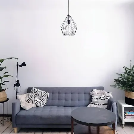 Cosy In A Green Area Near Center